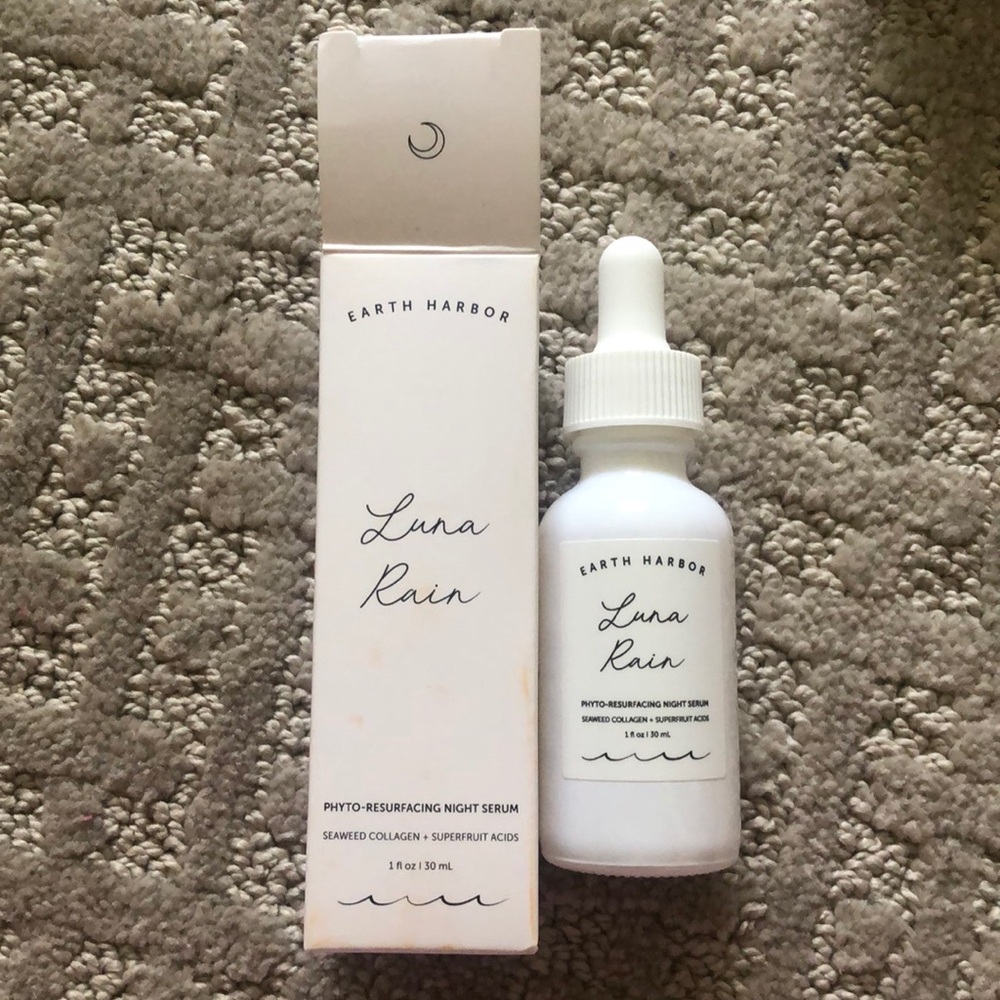 Earth Harbor Luna Rain Phyto-Resurfacing Night Serum  note colour all over box